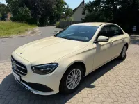Gebraucht Mercedes E200 160 PS (117 kW) 2023 Beige Limousine