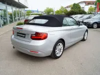 Gebraucht BMW 218 136 PS (100 kW) 2017 Glaciersilber Cabrio