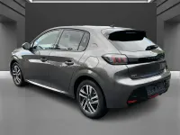 Gebraucht Peugeot 208 Allure 101 PS (74 kW) 2021 Lackierung platiniumgrau/typ Kleinwagen