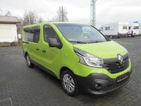 Gebraucht Renault Trafic Expression 125 PS (91 kW) 2017 Grün Van / Kleinbus