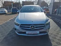 Gebraucht Mercedes B200 163 PS (119 kW) 2019 Silber Kleinwagen