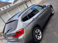 Gebraucht BMW X1 143 PS (105 kW) 2012 Grau SUV