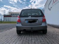 Gebraucht Mercedes A180 110 PS (80 kW) 2010 Silber Limousine