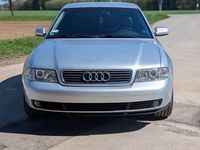 Używany Audi A4 Performance 101 KM (74 kW) 1999 Srebrny Sedan/Limuzyna