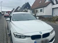 gebraucht BMW 318 318i i , 2016