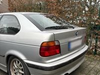 Gebraucht BMW 316 116 PS (85 kW) 2000 Silber Coupé