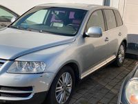 Gebraucht VW Touareg 195 PS (143 kW) 2005 Grau SUV