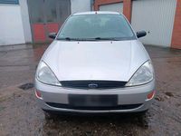Gebraucht Ford Focus 101 PS (74 kW) 1999 Grau Limousine