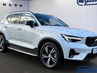 Gebraucht Volvo XC40 Plus 261 PS (191 kW) 2022 Crystal white / metallic SUV