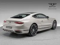 Ny Bentley Continental 782 HK (575 kW) 2026 Vit Sportkupé