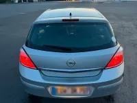 Gebraucht Opel Astra 103 PS (75 kW) 2004 Grau Limousine
