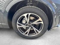 Neu Audi e-tron Ambiente 225 kW (306 PS) 2026 Magnetgrau SUV