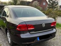 gebraucht VW Passat Trendline 1.4 TSI Mocca- Anthrazit Perleffekt