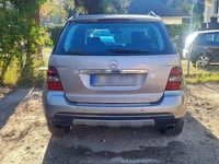 Gebraucht Mercedes ML500 306 PS (225 kW) 2005 Silber SUV