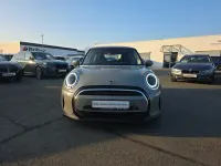 Gebraucht Mini Cooper Hatch 136 PS (100 kW) 2022 Grau Kleinwagen