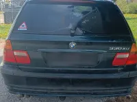 Gebraucht BMW 330 Sport Line 204 PS (150 kW) 2004 Grün Kombi