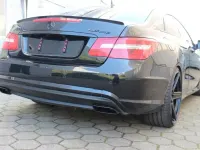 Gebraucht Mercedes E500 AMG 388 PS (285 kW) 2009 Schwarz Coupé
