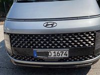 Gebraucht Hyundai Staria Signature 177 PS (130 kW) 2022 Silber Van / Kleinbus