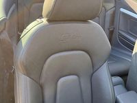 Gebraucht Audi A5 Cabriolet Ambiente 170 PS (125 kW) 2012 Grau Cabrio