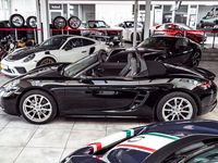 Gebraucht Porsche Boxster 299 PS (219 kW) 2017 Tiefschwarz Cabrio