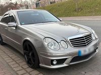 Second-hand Mercedes E240 177 CP (130 kW) 2005 Gri Berlinǎ