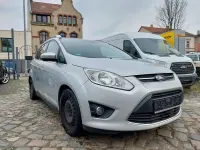 Gebraucht Ford Grand C-Max Champions Edition 140 PS (102 kW) 2012 Polarsilber metallic Van / Kleinbus