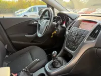 Gebraucht Opel Astra Edition 120 PS (88 kW) 2014 Silber Kombi