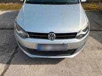 Gebraucht VW Polo 69 PS (50 kW) 2010 Silber Kleinwagen