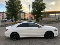 Gebraucht Mercedes CLA180 AMG line 122 PS (89 kW) 2018 Weiß Coupé