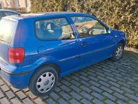 Gebraucht VW Polo 60 PS (44 kW) 2002 Blau Kleinwagen