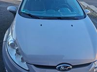 Gebraucht Ford Fiesta Titanium 82 PS (60 kW) 2011 Grau Kleinwagen