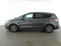 Używany Ford S-MAX Titanium 165 KM (121 kW) 2018 Szary Minivan