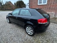 Gebraucht Audi A3 101 PS (74 kW) 2004 Schwarz Kleinwagen