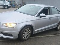 Gebraucht Audi A3 150 PS (110 kW) 2015 Silber Limousine