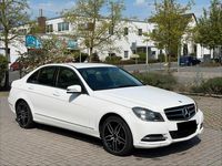 Gebraucht Mercedes C180 156 PS (114 kW) 2013 Weiß Limousine