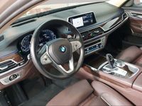gebraucht BMW 745e Limousine