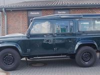 Gebraucht Land Rover Defender 122 PS (89 kW) 2014 Grün Kombi