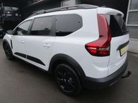Gebraucht Dacia Jogger Extreme 110 PS (80 kW) 2023 Weiß Van / Kleinbus