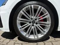 Gebraucht Audi A5 Sportback Business 204 PS (150 kW) 2024 Arkonaweiß Kleinwagen