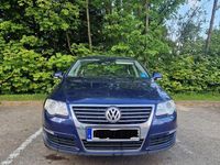 Gebraucht VW Passat 140 PS (102 kW) 2005 Blau Limousine