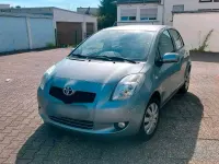 Gebraucht Toyota Yaris 87 PS (63 kW) 2008 Silber Kleinwagen