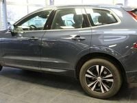 Gebraucht Volvo XC60 Momentum 197 PS (144 kW) 2021 Blau SUV
