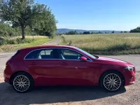 Gebraucht Mercedes A200 Progressive 163 PS (119 kW) 2019 Rot Limousine