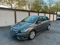 Gebraucht Mercedes B180 Style 109 PS (80 kW) 2016 Grau Kleinwagen