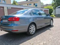 Usata VW Jetta Match 105 CV (77 kW) 2012 Grigio Berlina