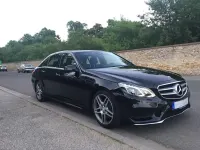 Używany Mercedes E300 Avantgarde 231 KM (169 kW) 2013 Czarny Sedan/Limuzyna