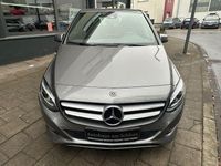 Gebraucht Mercedes B180 122 PS (89 kW) 2017 Grau Van / Kleinbus