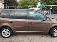 Gebraucht VW Touran Edition 140 PS (102 kW) 2012 Braun Van / Kleinbus