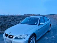 Gebraucht BMW 318 129 PS (94 kW) 2006 Silber Limousine