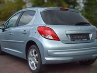 gebraucht Peugeot 207 Platinum 1.6HDi 80kW PANO SCHIEBEDACH 8-Fach
